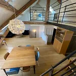City, Au Coeur De La Vieille Apartament *