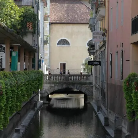 City, Au Coeur De La Vieille *